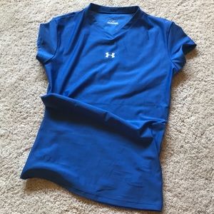 Under Armour v-neck tee, size small